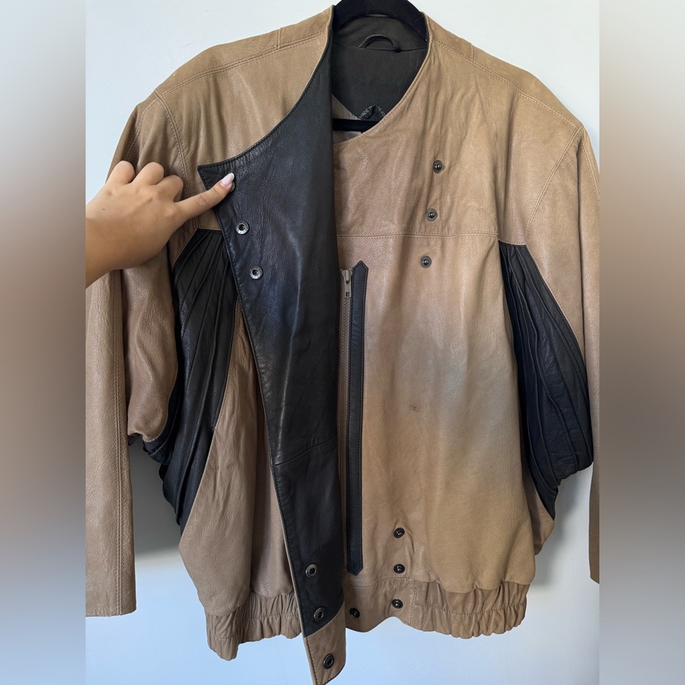 Mango Vintage Two Tone Leather Bomber Jacket - Size 6 - Picture 4 of 15